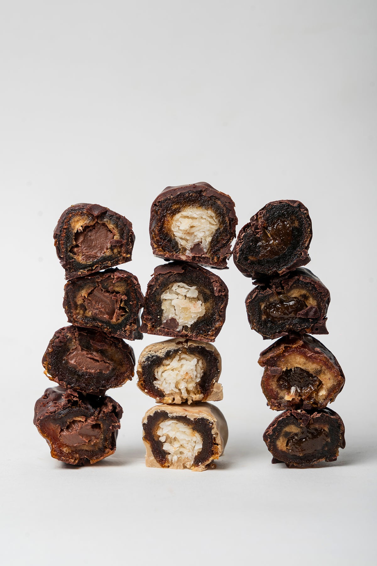 Dátiles rellenos mixtos 4 piezas